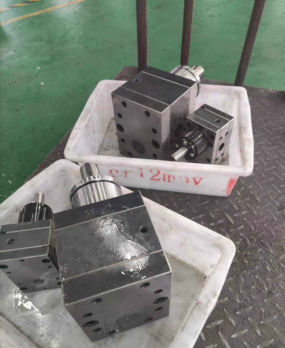 高溫熔噴布計(jì)量泵