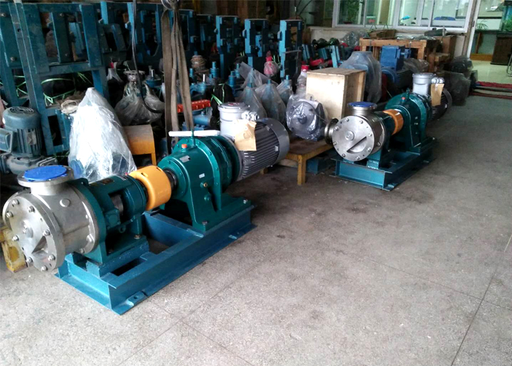 遠(yuǎn)東頭條華峰合成樹(shù)脂聚氨酯樹(shù)脂泵選用遠(yuǎn)東NYP320不銹鋼高粘度泵