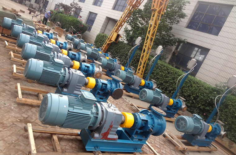 輸送聚醚組合料用什么泵好?