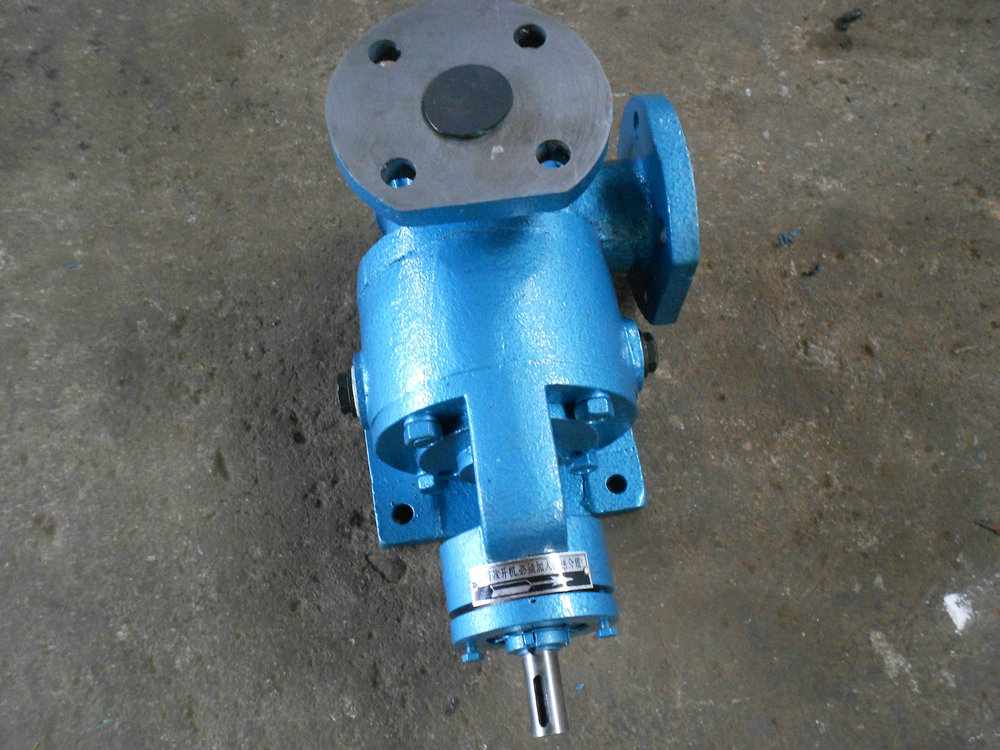 發(fā)泡劑聚醚計(jì)量輸送泵NYP56-RU-104U-W11G高粘度泵